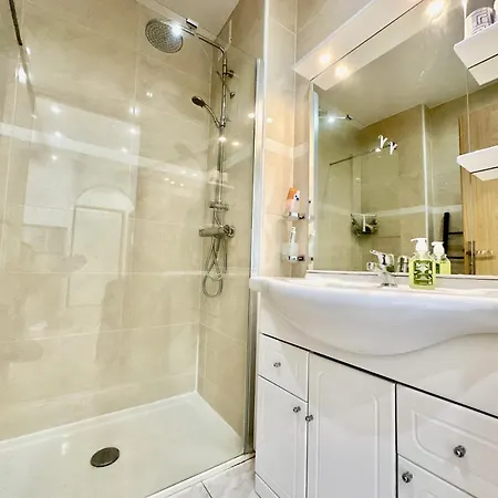 T3 Guiglia Apartment *